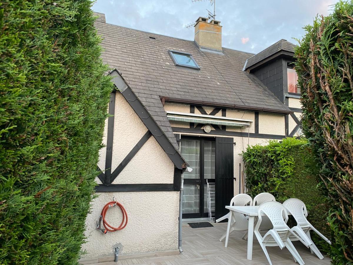 Cottage A Cabourg Exterior foto
